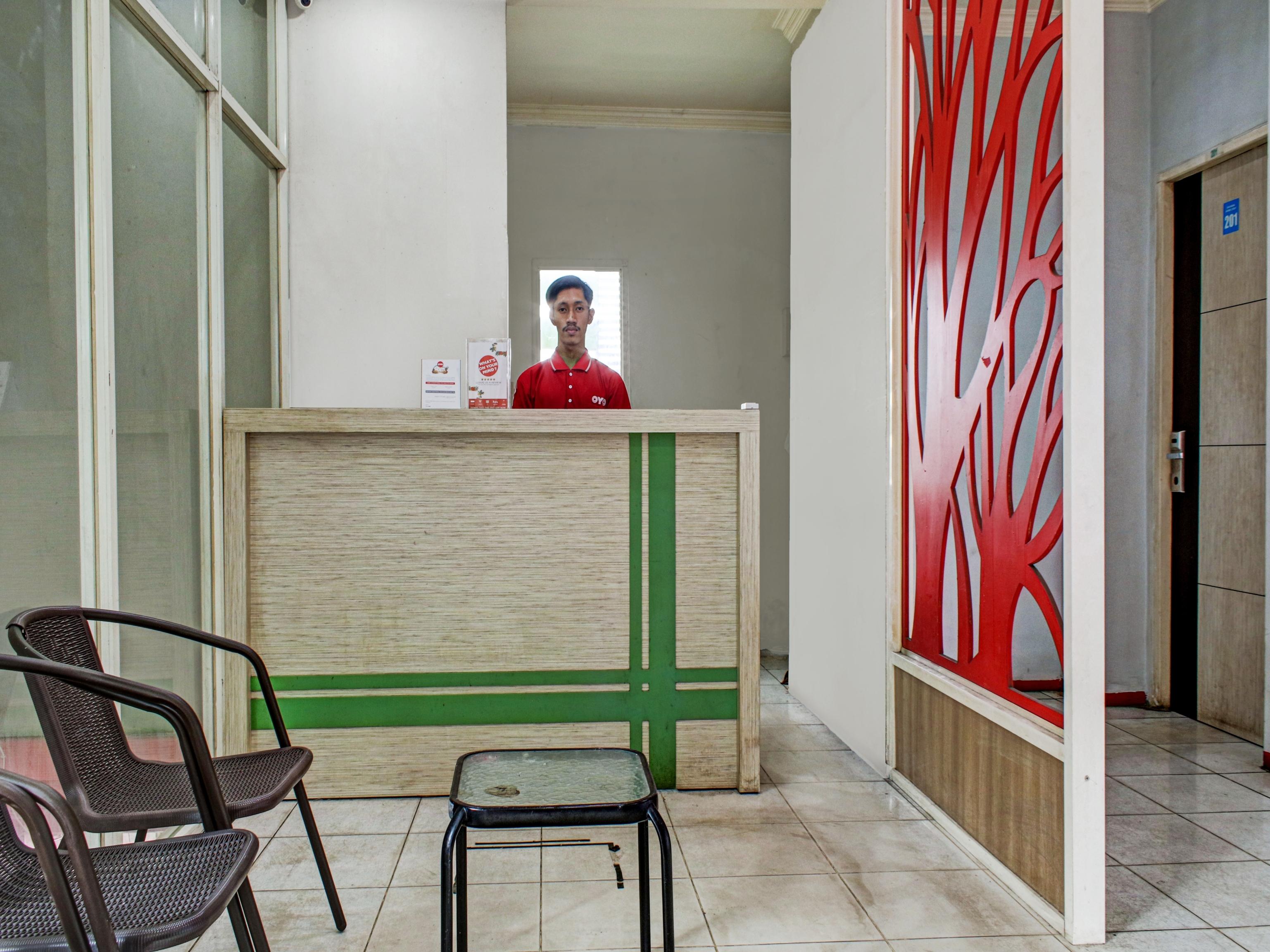Reddoorz Syariah Near Q-Mall Banjarbaru Martapura  Esterno foto